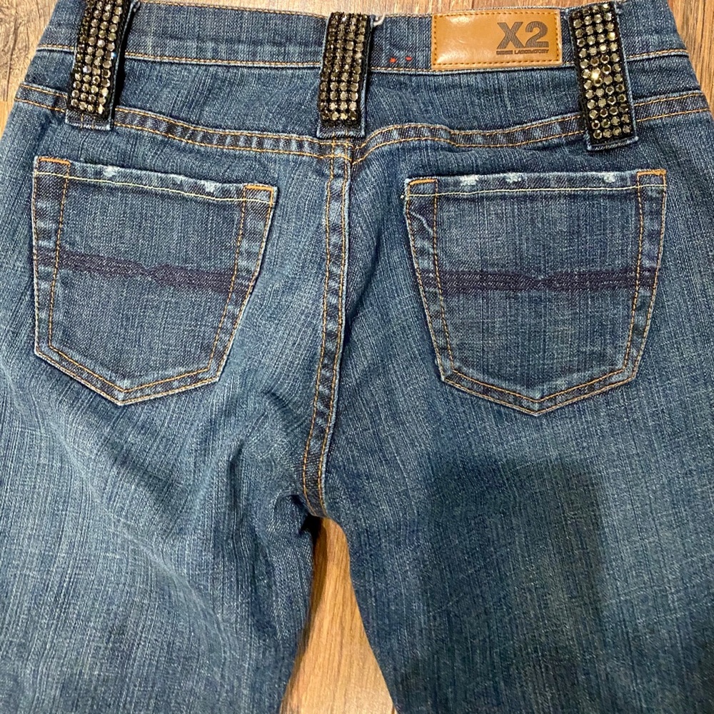 X2 DENIM Laboratory 2076 Rhinestone Cuffed Capris - Picture 6 of 6
